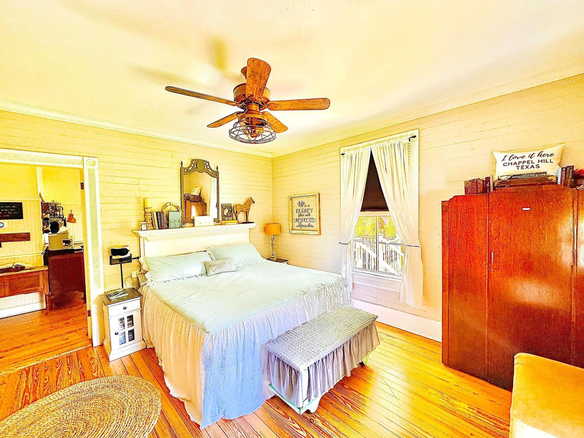 Circa 1900 - Historic - Romantic - Private - Pond - Fenced Yard - The Cottage At Chappell Hill מראה חיצוני תמונה